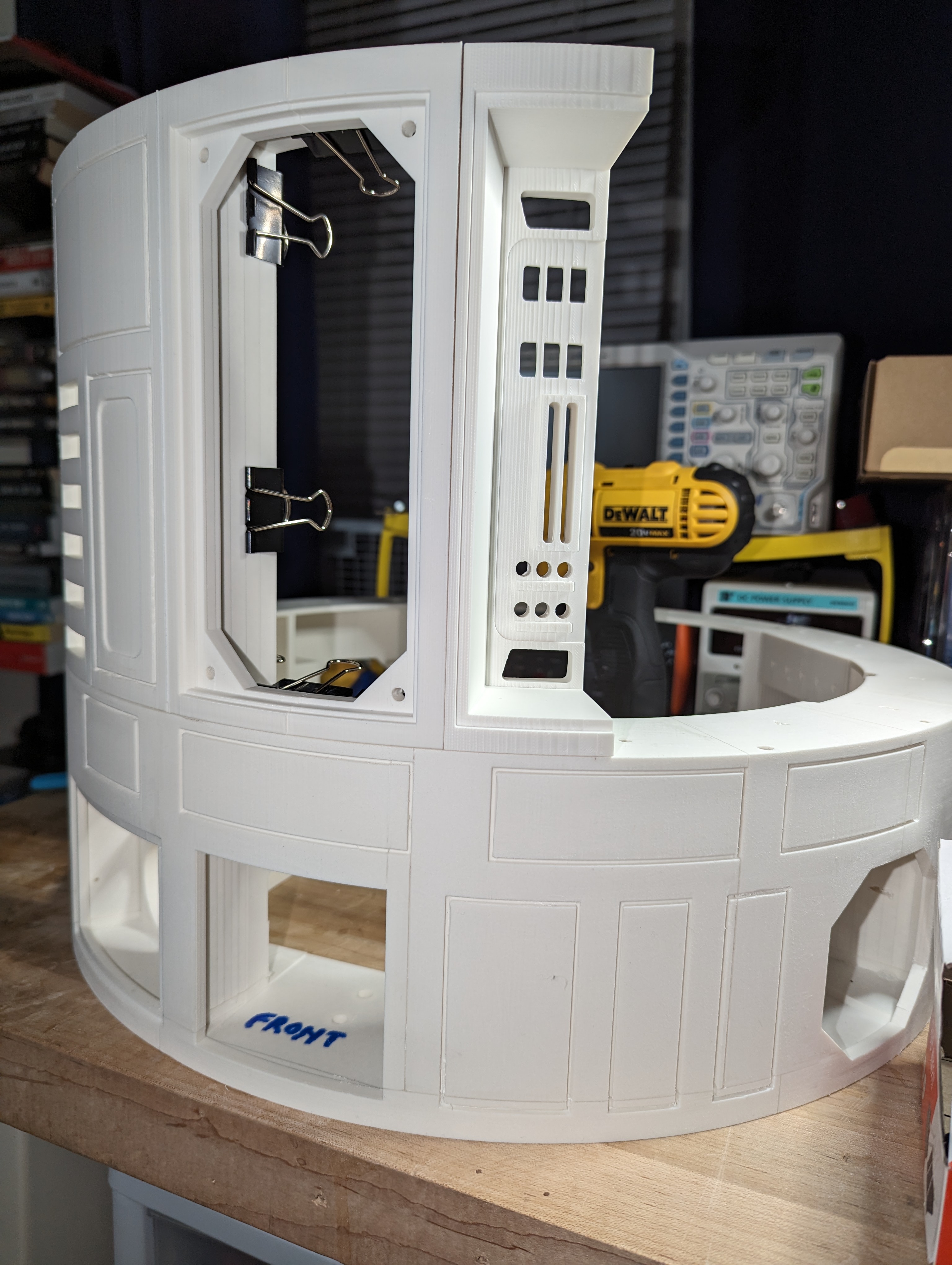 R2-D2 build, view 6